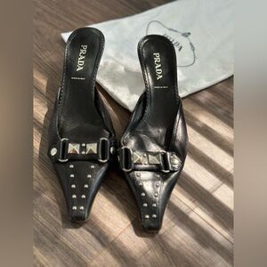Prada Pumps